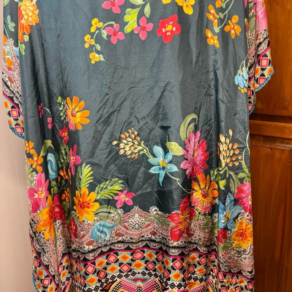 Johnny Was 100% Silk Magdalene Poncho - Size XL - Picture 16 of 16